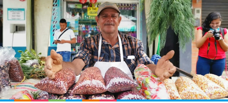Respaldamos a las familias del campo colombiano