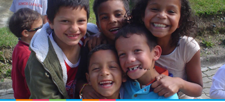 Aldeas Ríonegro trabaja con niños y niñas vulnerados.