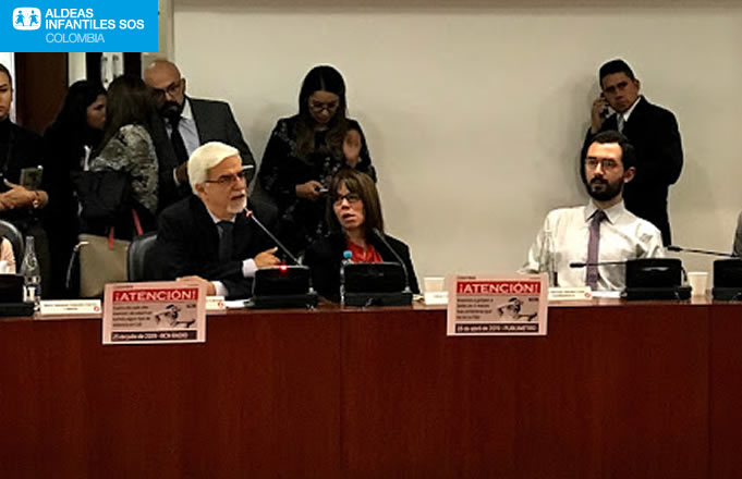 Se aprueba el primer debate del proyecto de ley que busca erradicar la violencia contra los niños y las niñas en Colombia