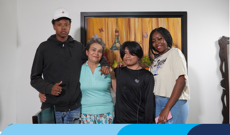 Una familia, mil historias: conoce testimonios auténticos y llenos de voluntad de familias que decidieron acoger a niñas y niños 